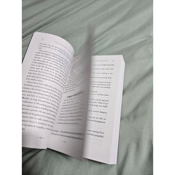 Harry potter and the prisoner of Azkaban paperback book - Picture 6 of 6